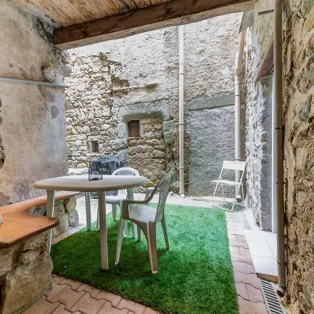 Near The River In Minervois Holiday home Bize-Minervois