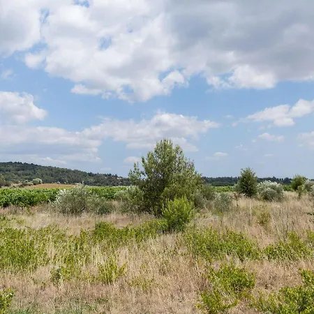 Holiday home Near The River In Minervois *