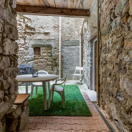 Near The River In Minervois Holiday home *